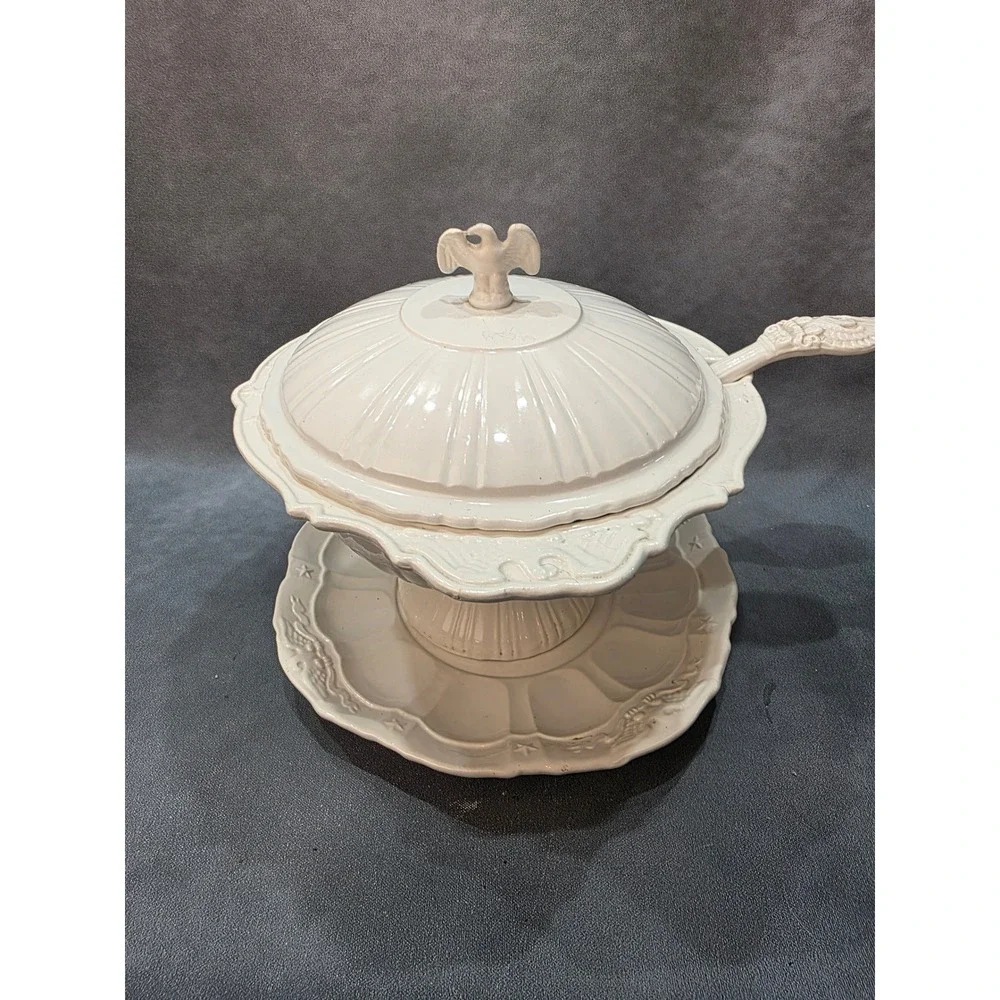 Vintage Lane & Co Van Nuys Calif Ceramic Eagle Soup Tureen Set with Ladle 1531